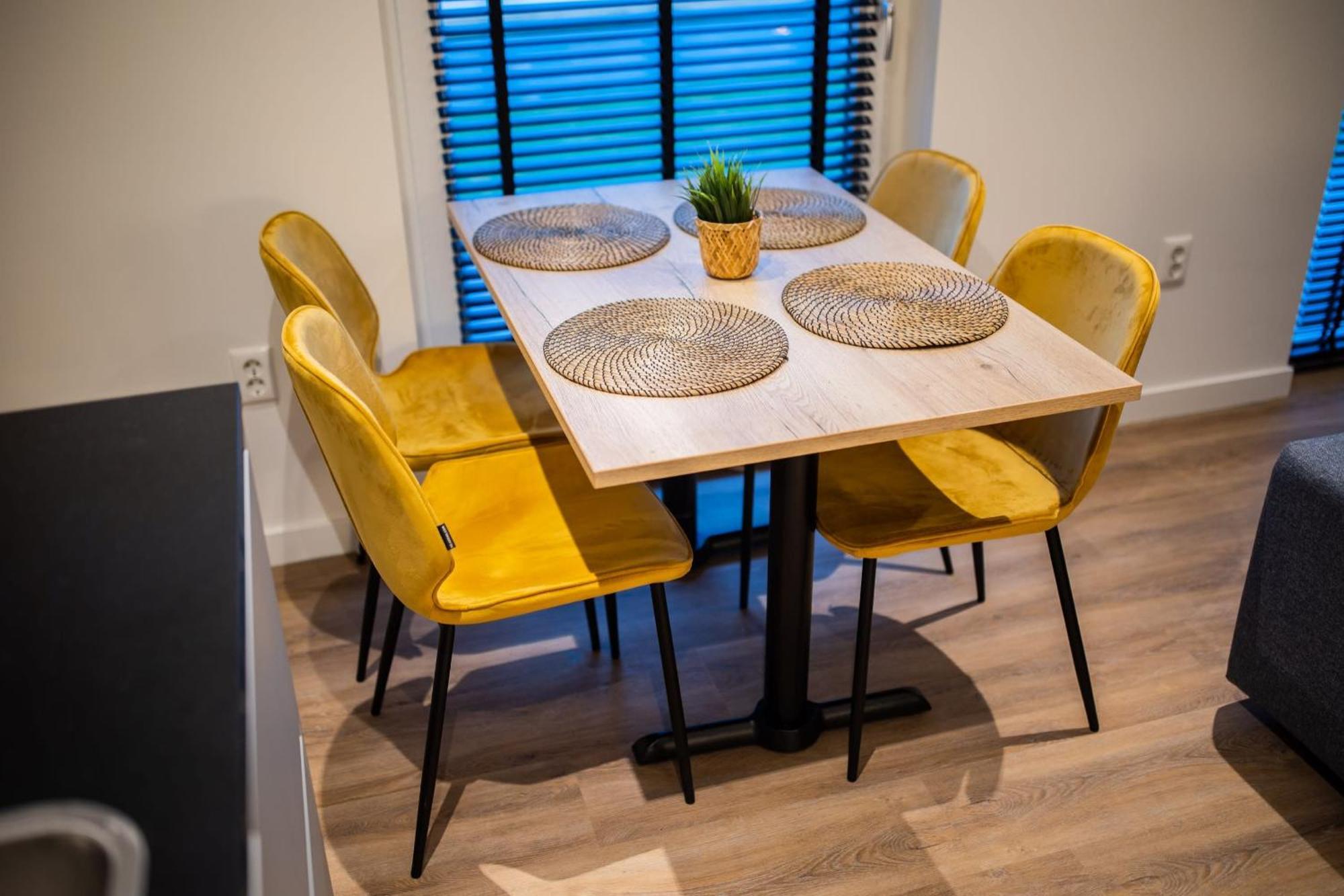 Friendly 50M2 One-Bedroom Apartment - We39A Tiel Eksteriør bilde